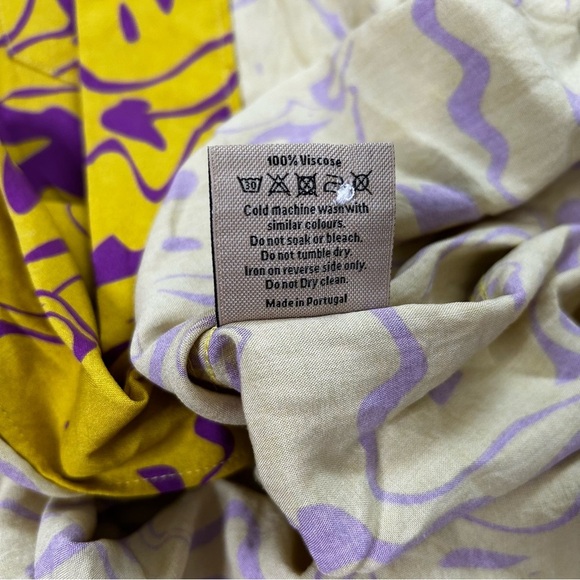 OAS Viscose Button Up Shirt Ochre Purple Smiley Face Men's Shirt Size Large - Picture 4 of 10
